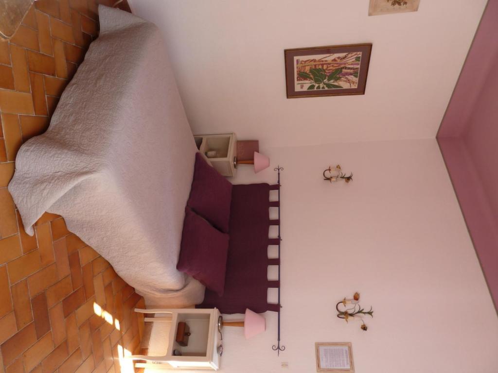 Mas De Valiguiere Hotell Saze  Exteriör bild